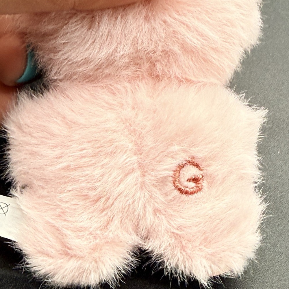 POP MART Labubu G Pin For Love Series Mini Vinyl Plush Pendant Bag Charm - Picture 10 of 11